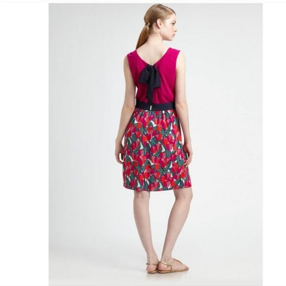 Tory Burch Dresses & Skirts - Tory Burch Augustina Printed Tulip Floral Logo Hidden Dress Aline Medium Vneck